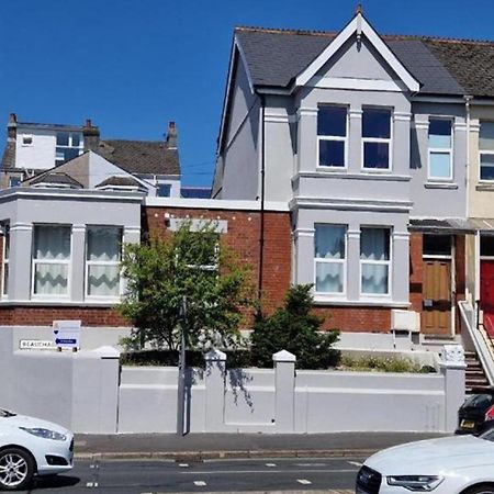 Apartment Two - Private Car Park, Comfortable And Well Equipped - By Ocean City Retreats Plymouth Kültér fotó